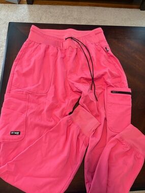 Grey’s Anatomy Scrub Jogger Pants